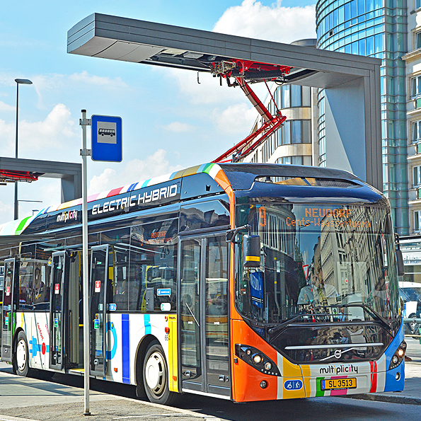 Ladeinfrastruktur für Elektroautos beim Zweckverband Flugplatz Bitburg  ausgebaut